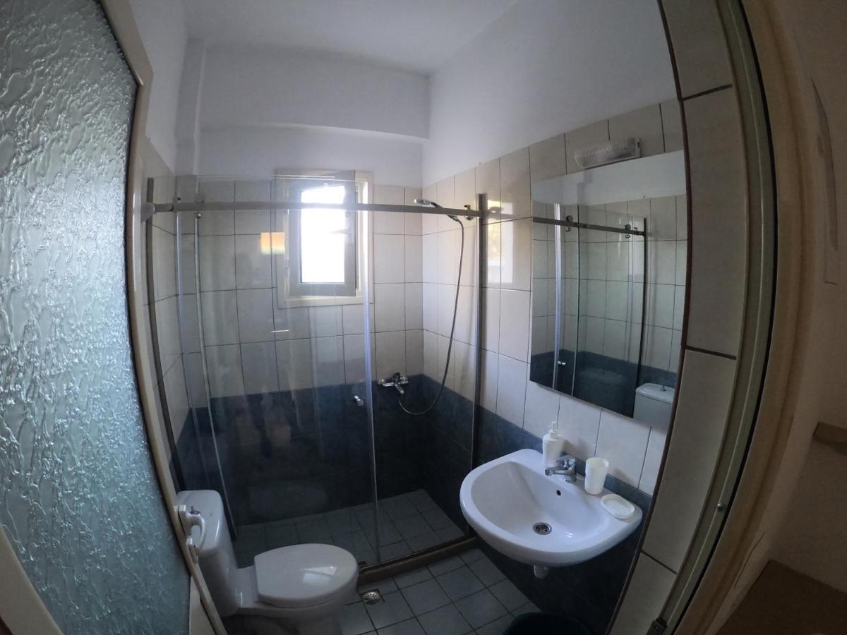 Foti Rooms Himare Exterior photo