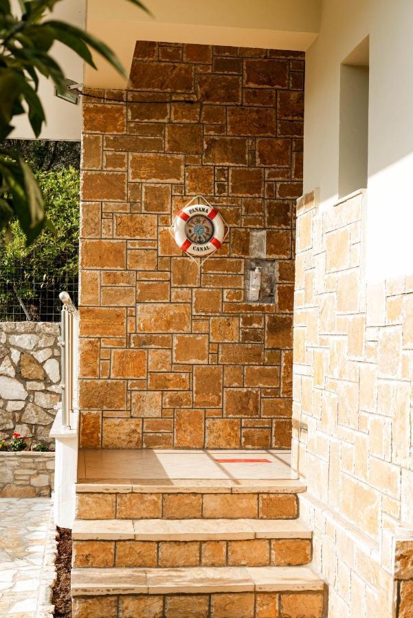 Foti Rooms Himare Exterior photo