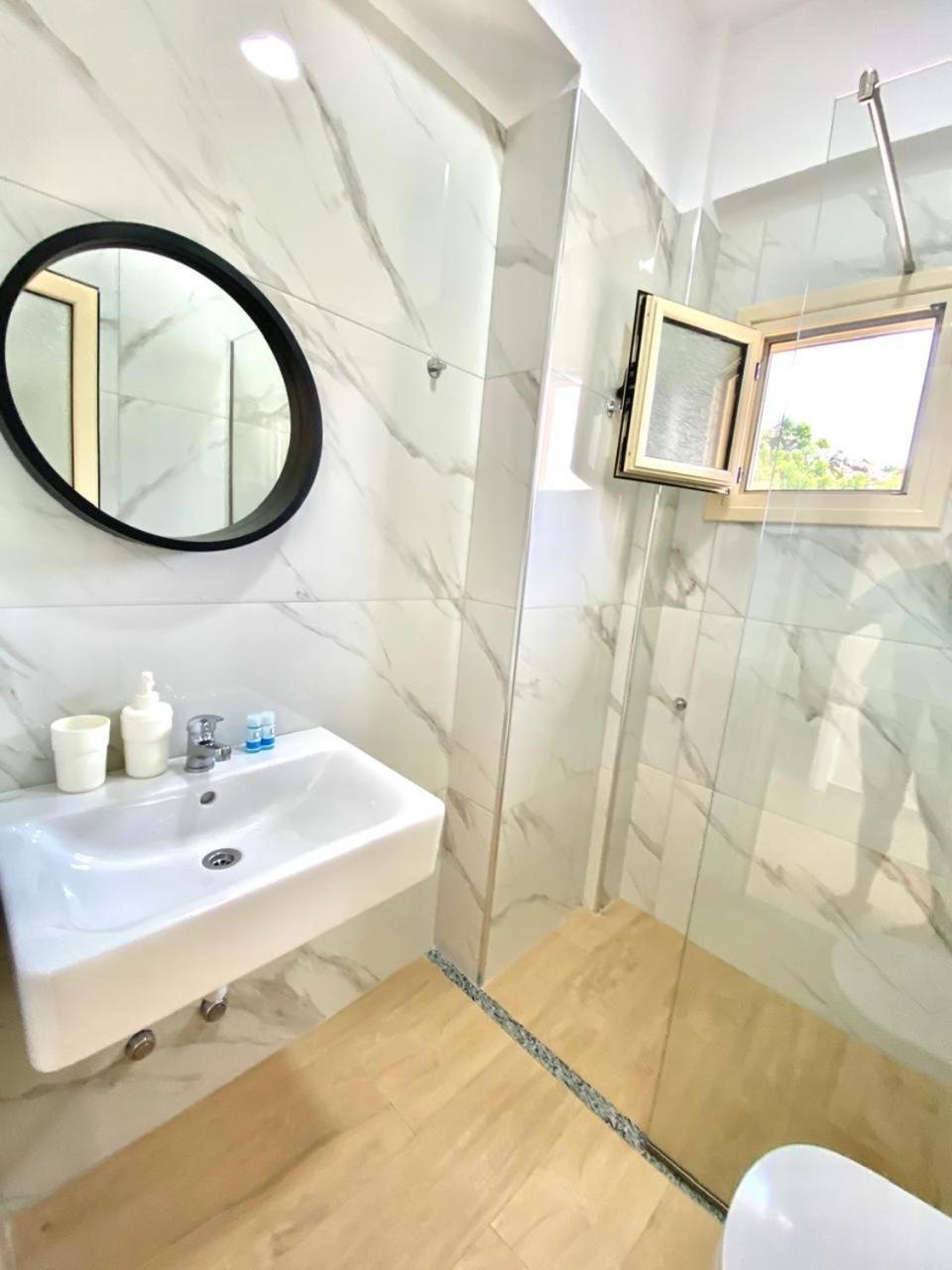 Foti Rooms Himare Exterior photo