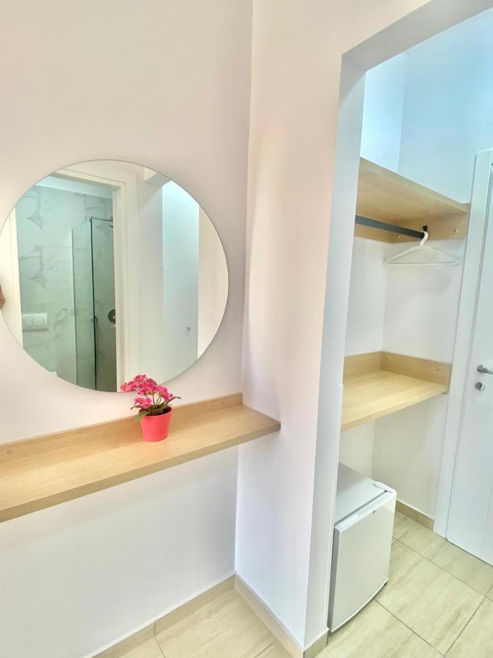 Foti Rooms Himare Exterior photo