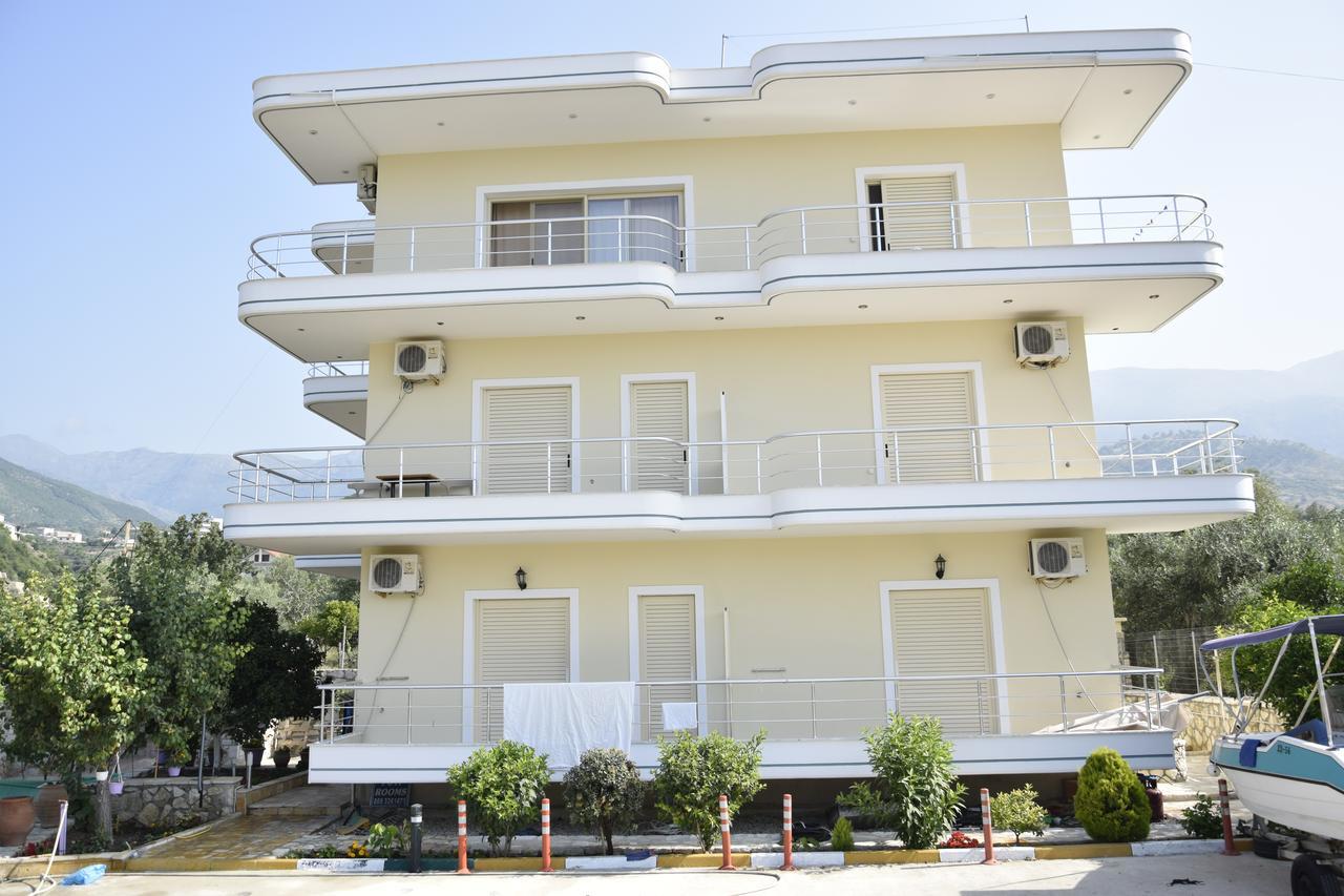 Foti Rooms Himare Exterior photo